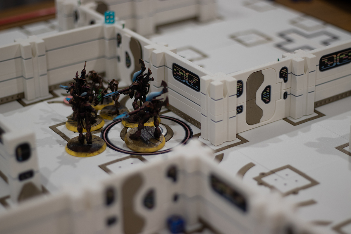 Sleek Starship Set